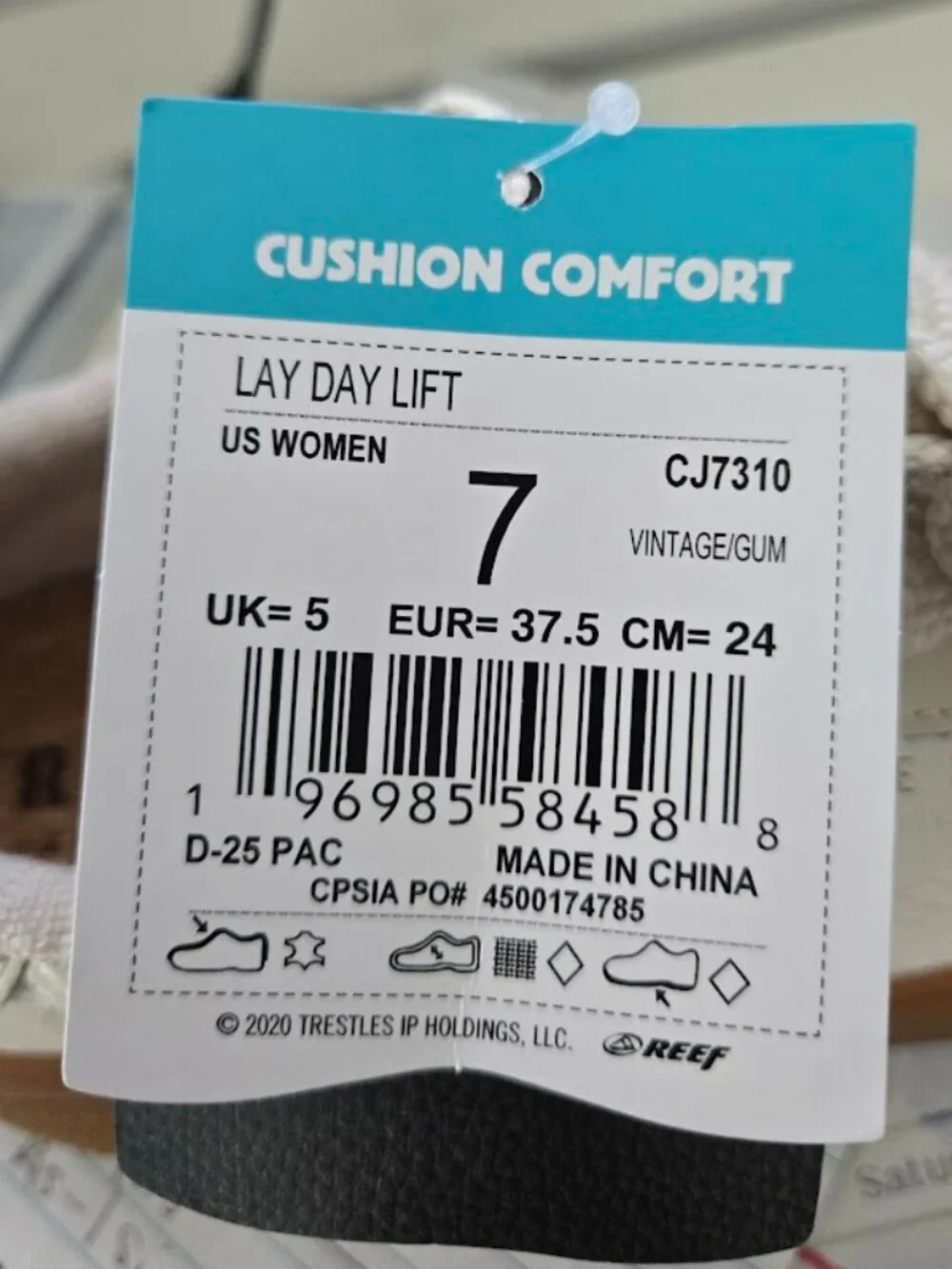 REEF Lay Day Lift Women’s Platform Sneakers Cream Gum Leather Size 7 NWOB